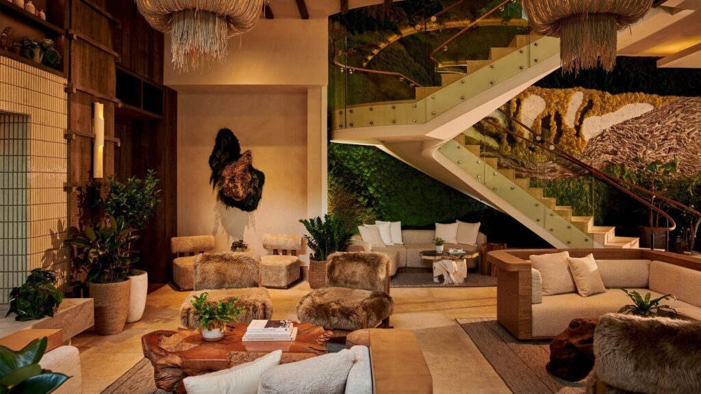 art consulting services